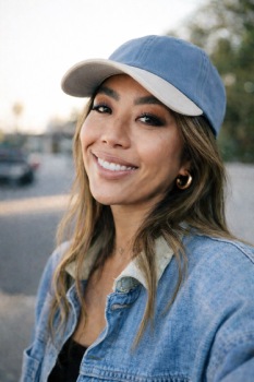Kesh, Bright Electrolytes co-founder and Registered Nurse